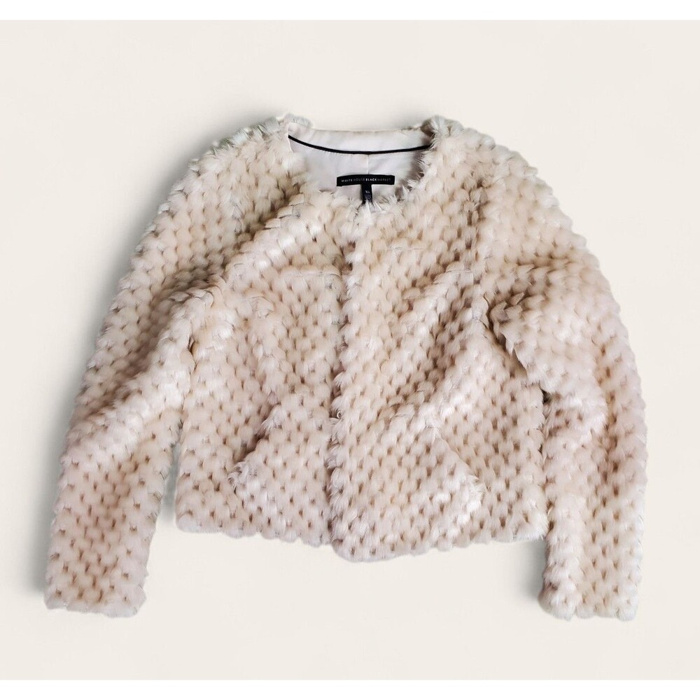 White House Black Market Jacket Womens Trendy Cream Faux Fur Lined XS